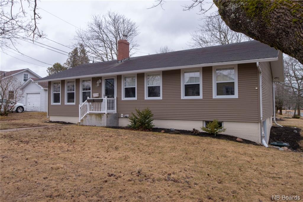 21 Fenton Drive, Saint John, New Brunswick, Canada