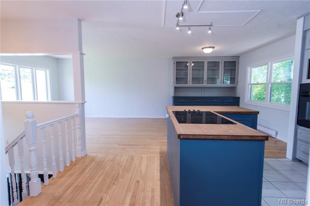 12 Glengarry Drive, Saint John, New Brunswick, Canada