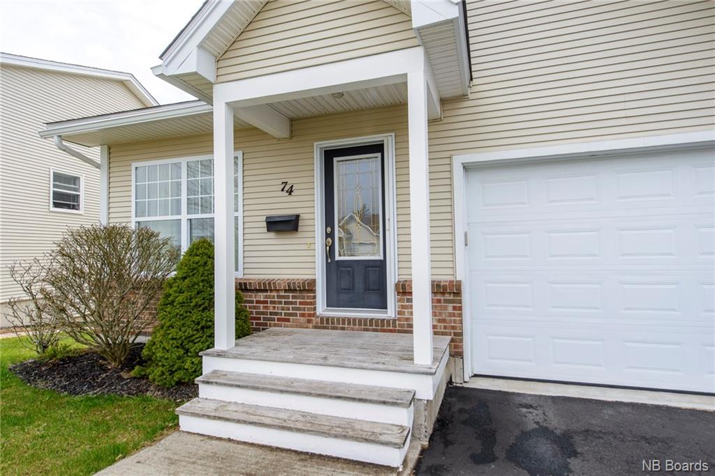 74 Tudor Lane, Saint John, New Brunswick, Canada