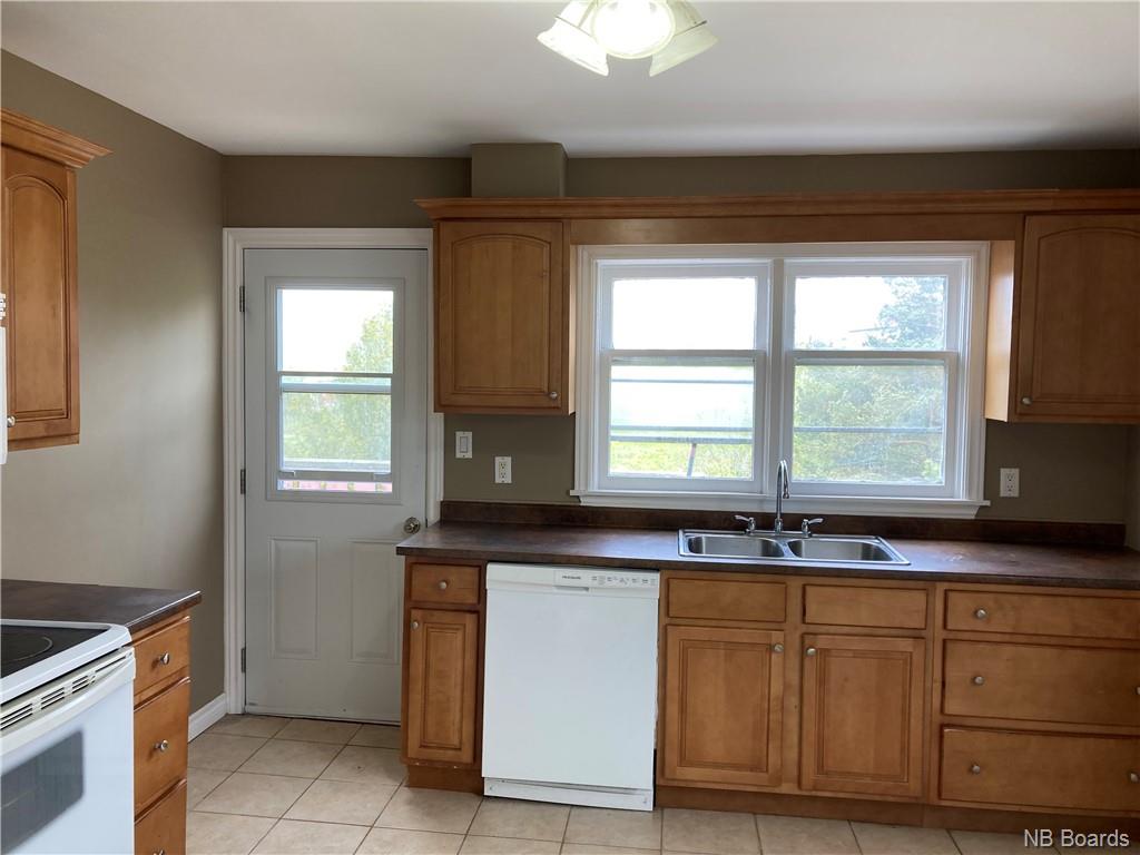 28 Foley Court, Saint John, New Brunswick, Canada