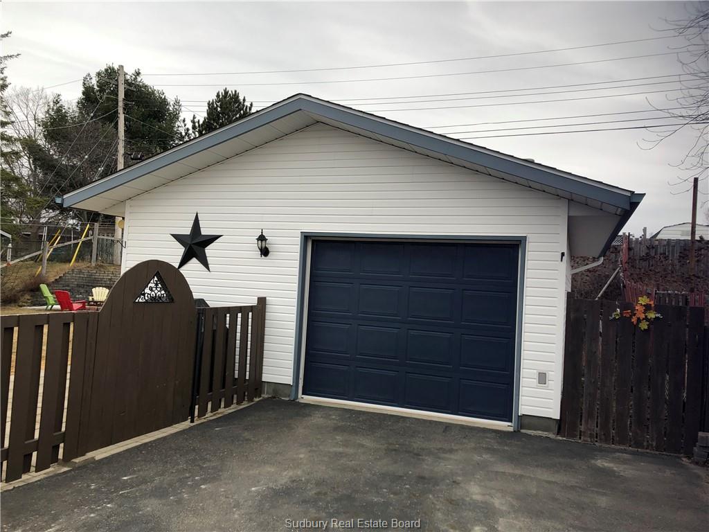 17 Birch Crescent, Capreol, Ontario, Canada