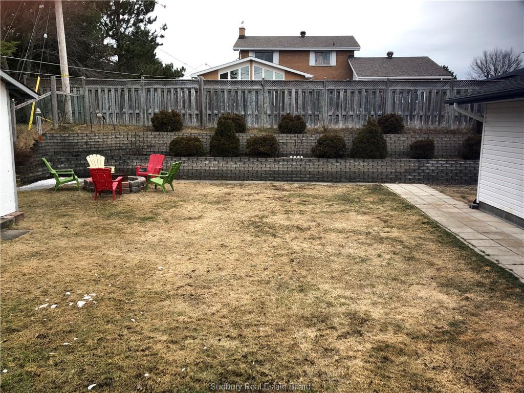 17 Birch Crescent, Capreol, Ontario, Canada