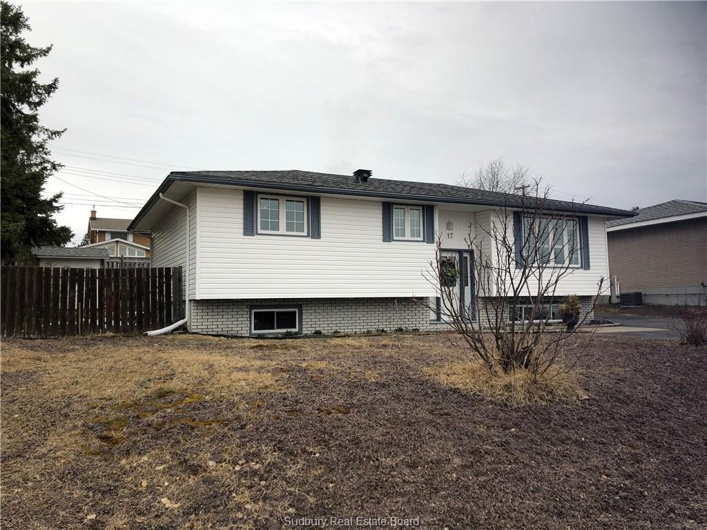 17 Birch Crescent, Capreol, Ontario, Canada