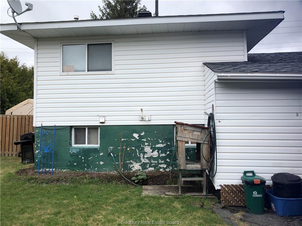 4123 Hwy 69 N, Val Therese, Ontario, Canada