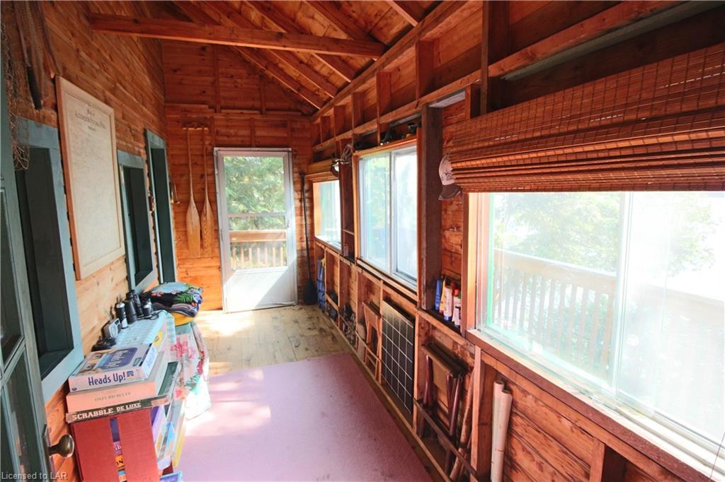 1115 ROCK Lake, Whitney Ontario, Canada