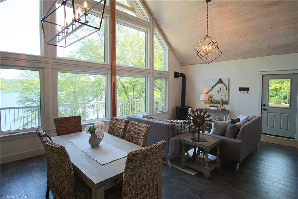 1012 JAMES POINT Road, Lake of Bays Ontario, Canada