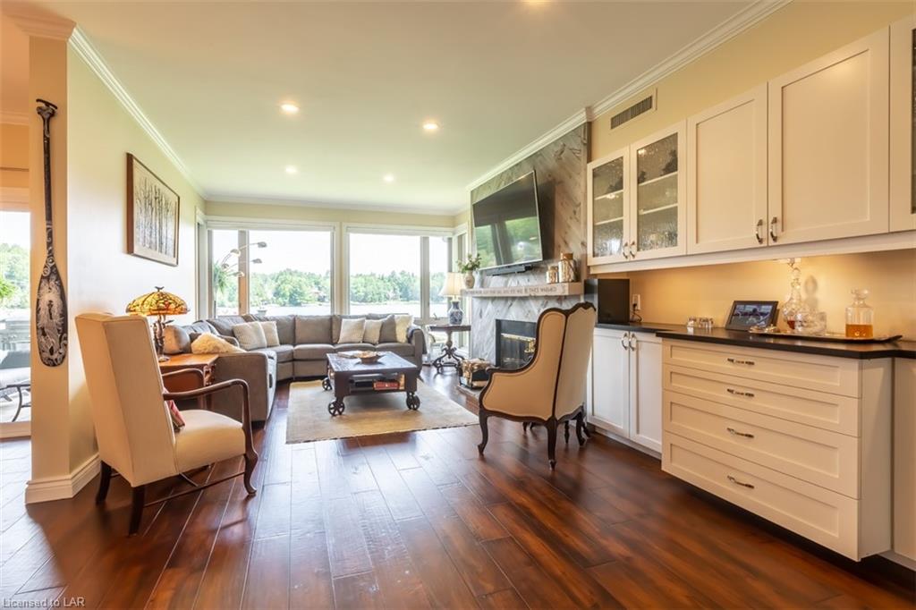 4811 GRANDVIEW BAYSIDE Drive, Huntsville, Ontario, Canada