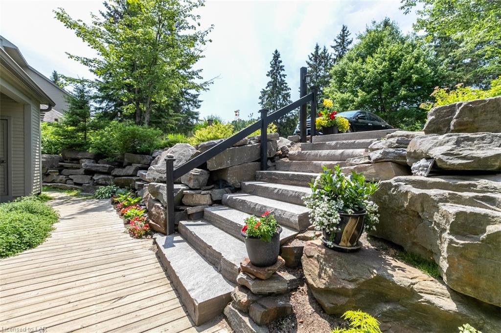 4811 GRANDVIEW BAYSIDE Drive, Huntsville, Ontario, Canada