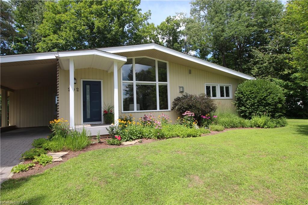 202 HUNTERS BAY Drive, Huntsville, Ontario, Canada