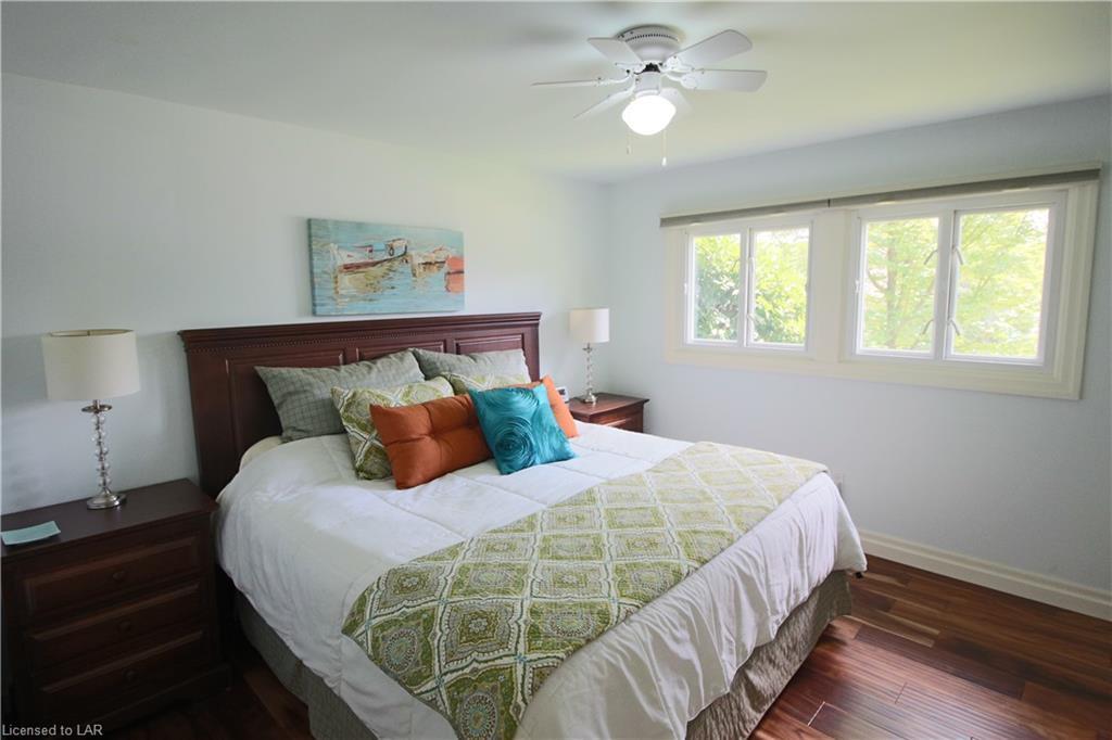 202 HUNTERS BAY Drive, Huntsville, Ontario, Canada