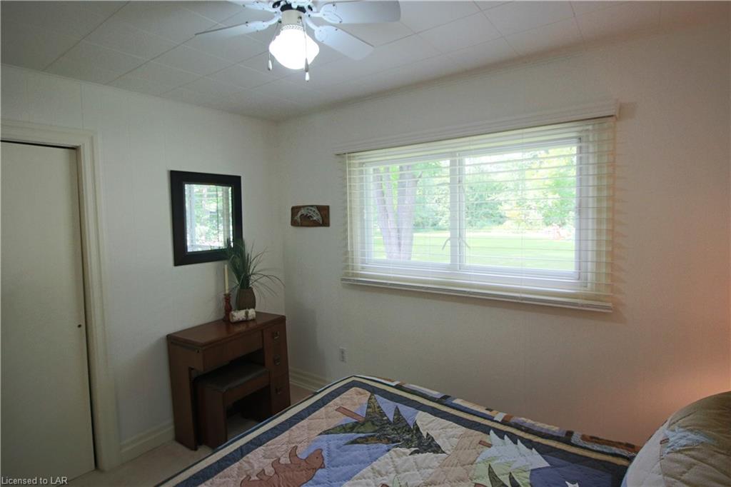 202 HUNTERS BAY Drive, Huntsville, Ontario, Canada