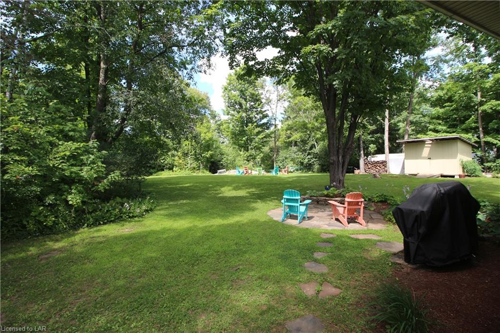 202 HUNTERS BAY Drive, Huntsville, Ontario, Canada