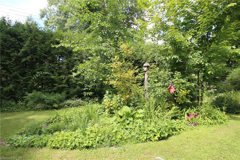 202 HUNTERS BAY Drive, Huntsville, Ontario, Canada