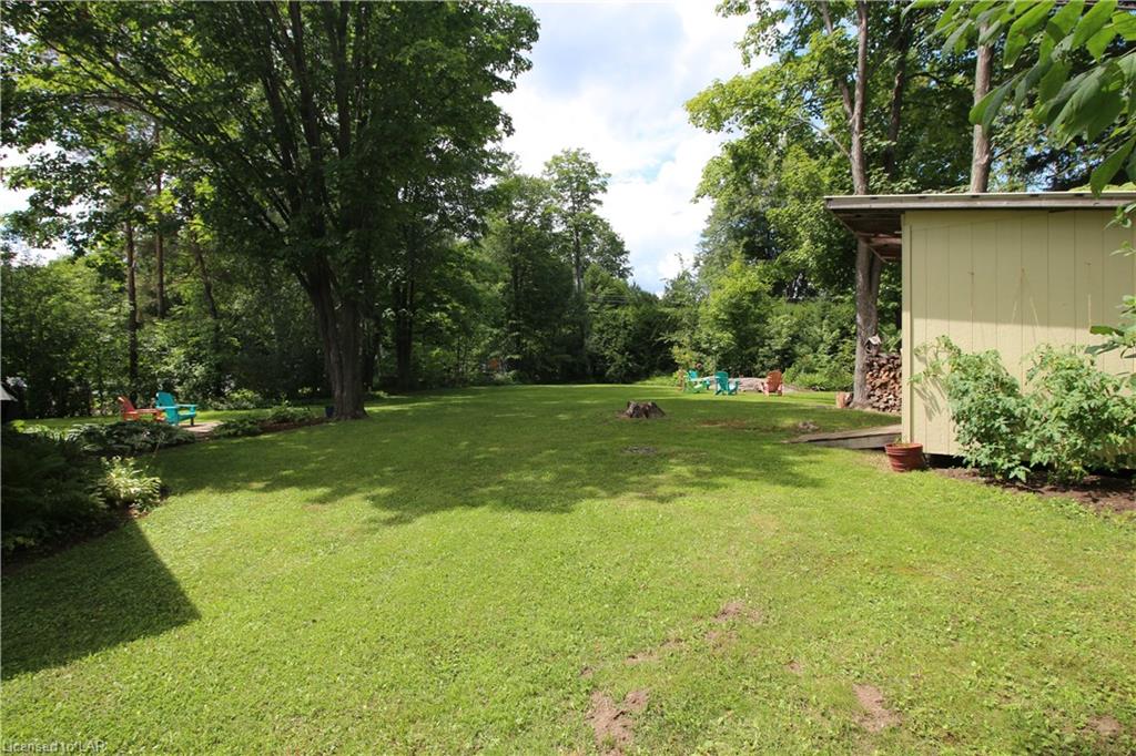 202 HUNTERS BAY Drive, Huntsville, Ontario, Canada
