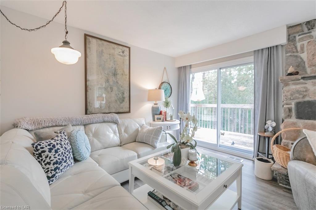 892 RIVERLEA Road, Huntsville, Ontario, Canada