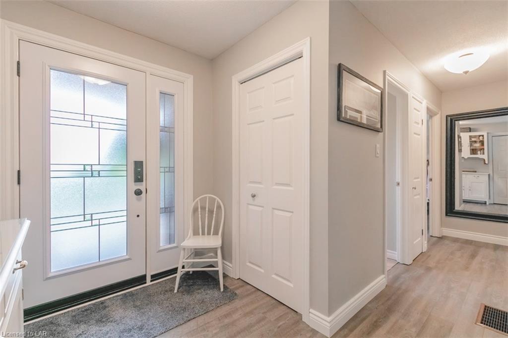 892 RIVERLEA Road, Huntsville, Ontario, Canada