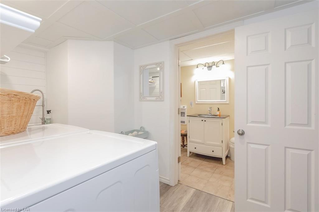 892 RIVERLEA Road, Huntsville, Ontario, Canada