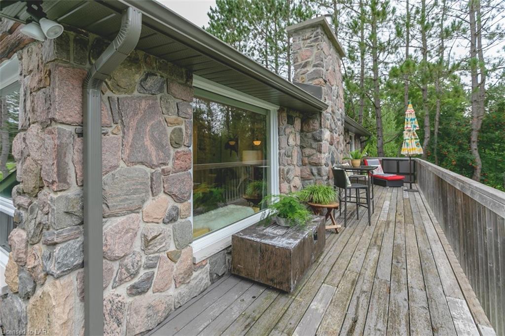 892 RIVERLEA Road, Huntsville, Ontario, Canada