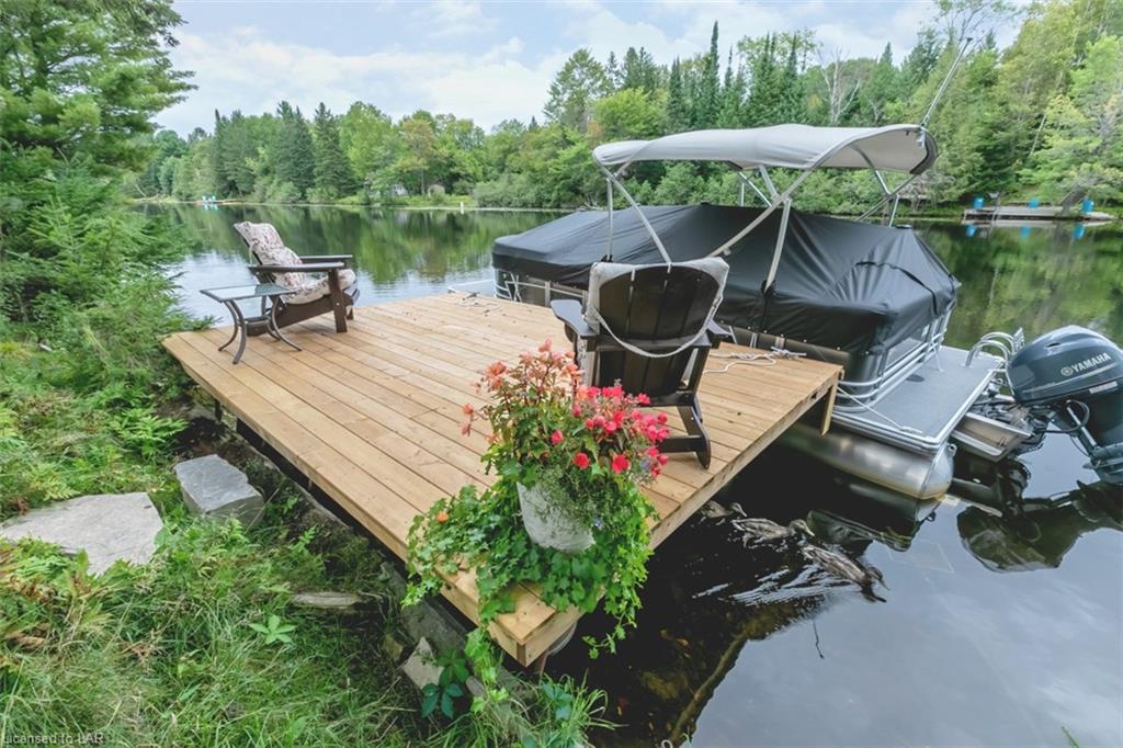 892 RIVERLEA Road, Huntsville, Ontario, Canada