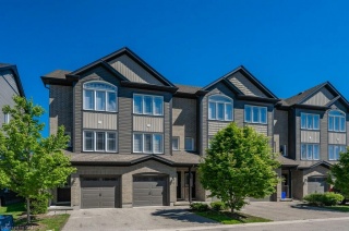 12 POPLAR Drive Unit# 23, Cambridge Ontario, Canada