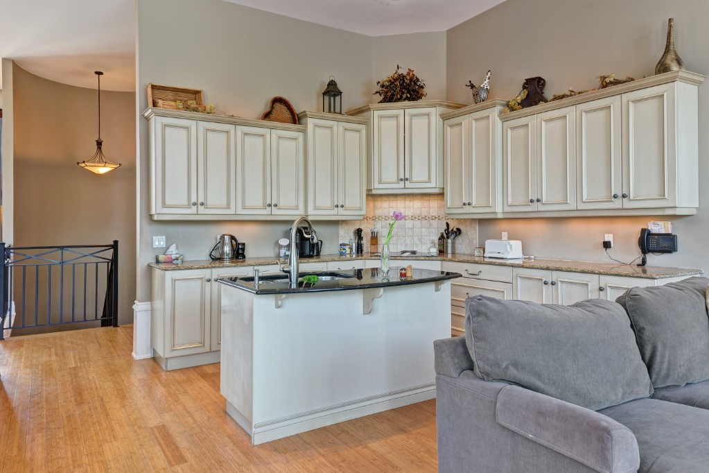 1709 DORIS CRT, Sarnia, Ontario, Canada