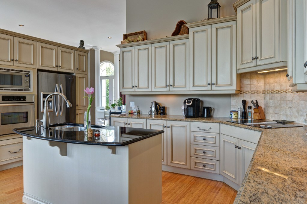 1709 DORIS CRT, Sarnia, Ontario, Canada
