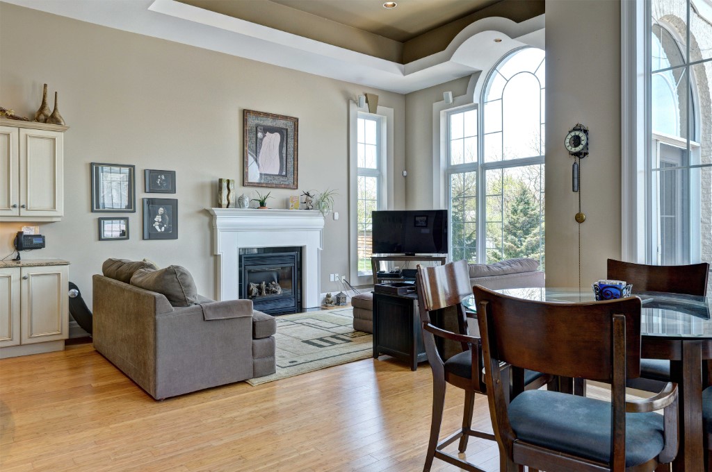 1709 DORIS CRT, Sarnia, Ontario, Canada