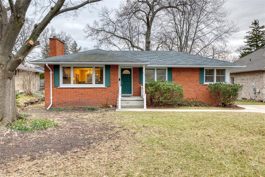 Waterfront Real Estate Rob Longo
