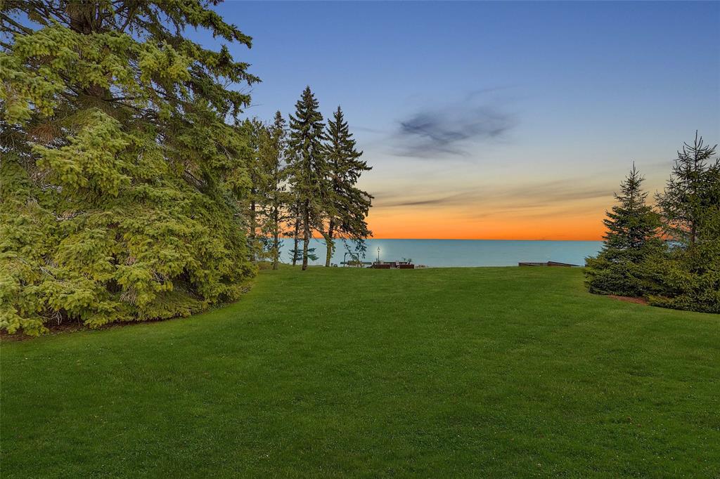 1326 HILLCREST-NISBET Drive, Sarnia Ontario, Canada