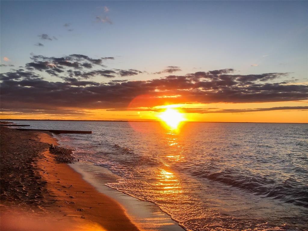 1326 HILLCREST-NISBET Drive, Sarnia Ontario, Canada