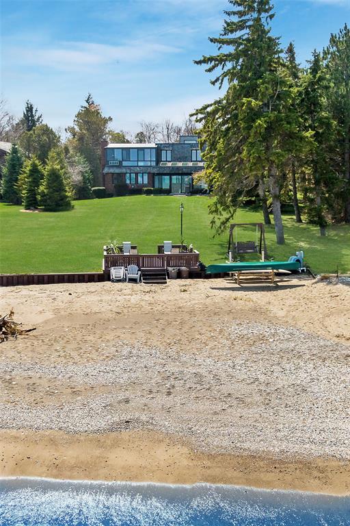 1326 HILLCREST-NISBET Drive, Sarnia Ontario, Canada