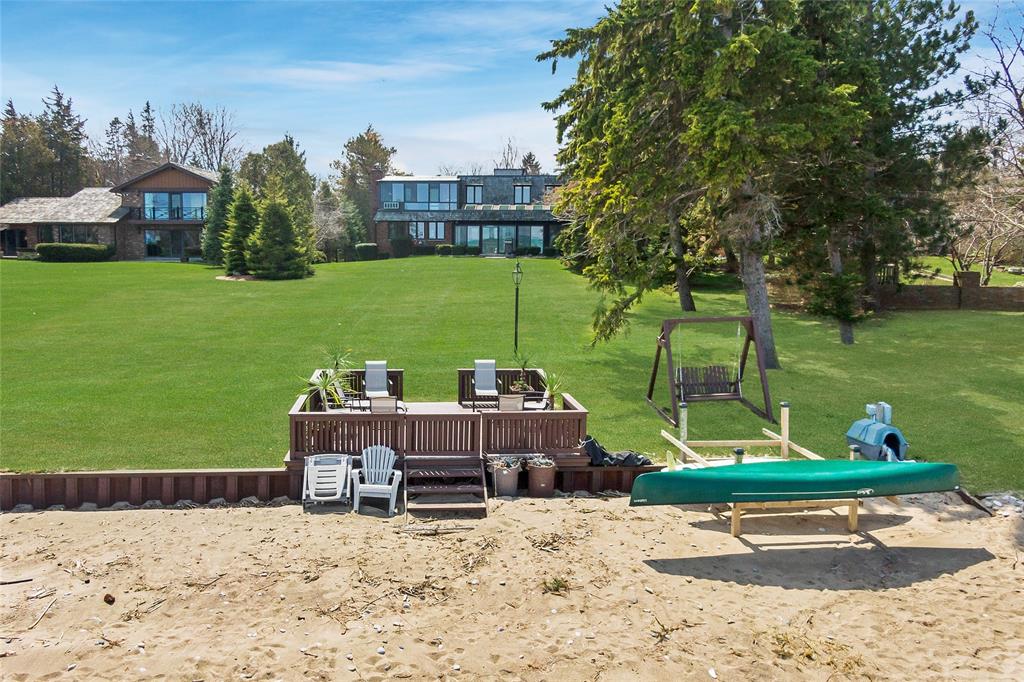 1326 HILLCREST-NISBET Drive, Sarnia Ontario, Canada