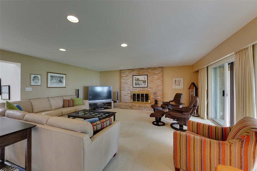 1326 HILLCREST-NISBET Drive, Sarnia Ontario, Canada