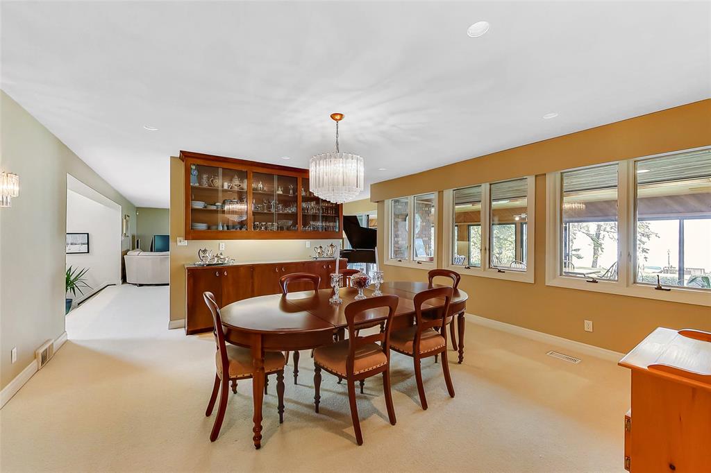 1326 HILLCREST-NISBET Drive, Sarnia Ontario, Canada