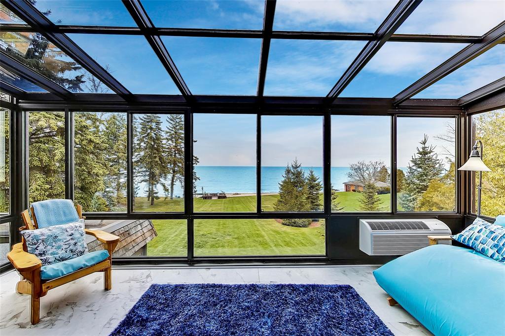 1326 HILLCREST-NISBET Drive, Sarnia Ontario, Canada