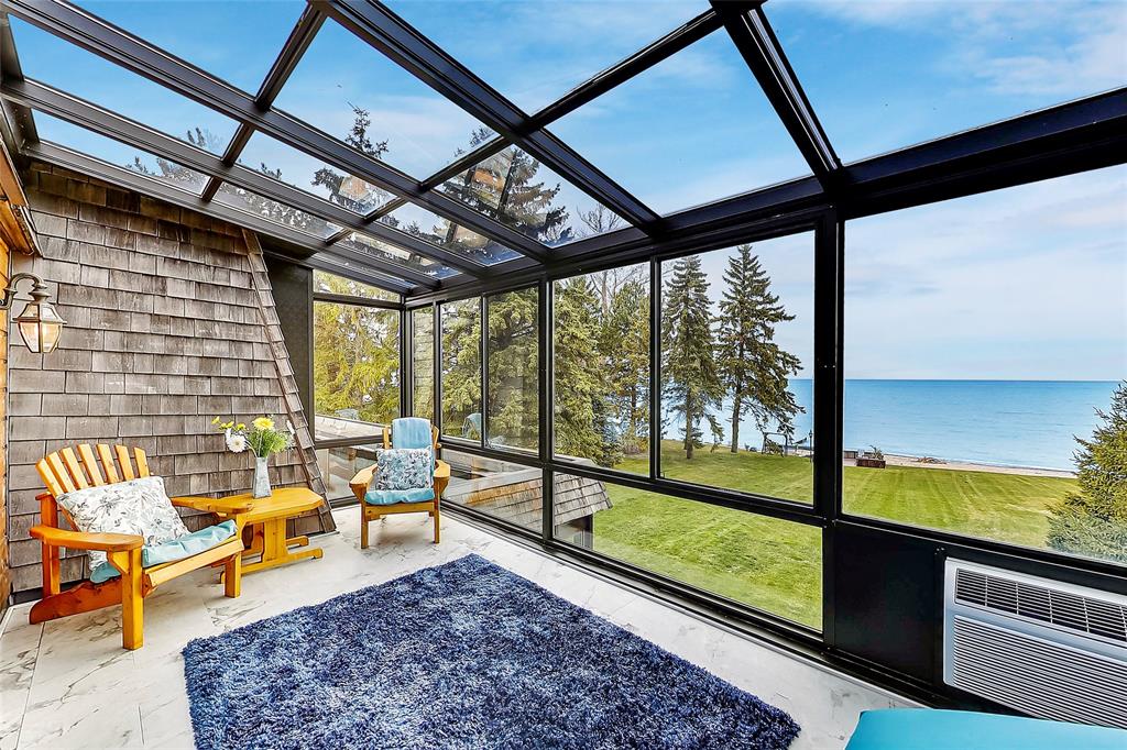 1326 HILLCREST-NISBET Drive, Sarnia Ontario, Canada