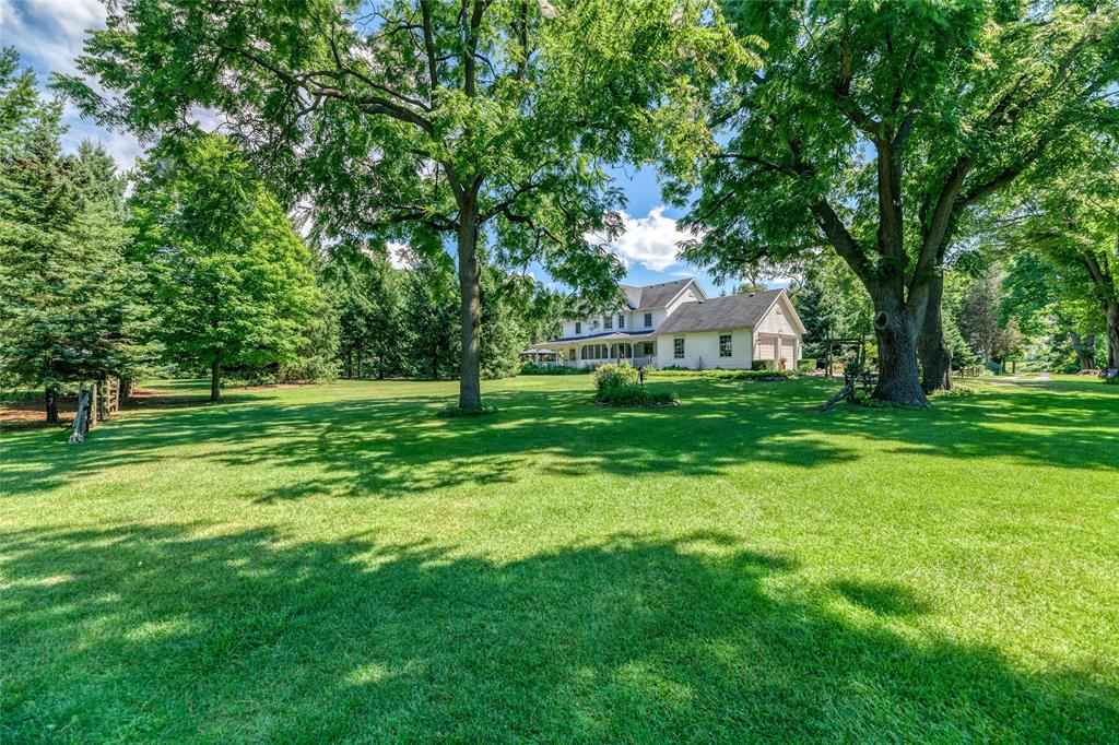 5086 MICHIGAN Line, Plympton-Wyoming Ontario, Canada