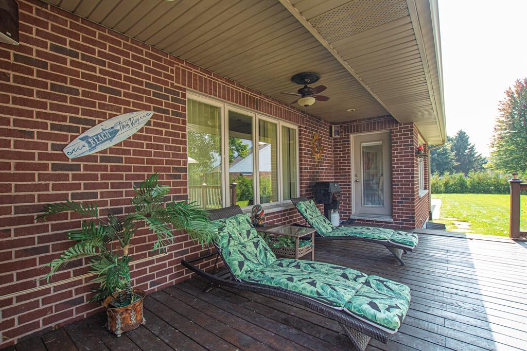 1617 LENA Court, Sarnia Ontario, Canada