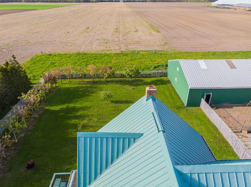3474 CONFEDERATION Line, Plympton-Wyoming, Ontario, Canada