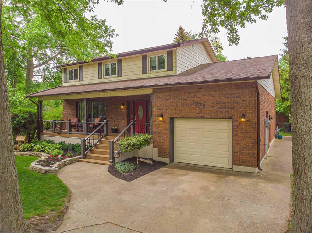 1973 KATHLEEN Avenue, Sarnia, Ontario, Canada
