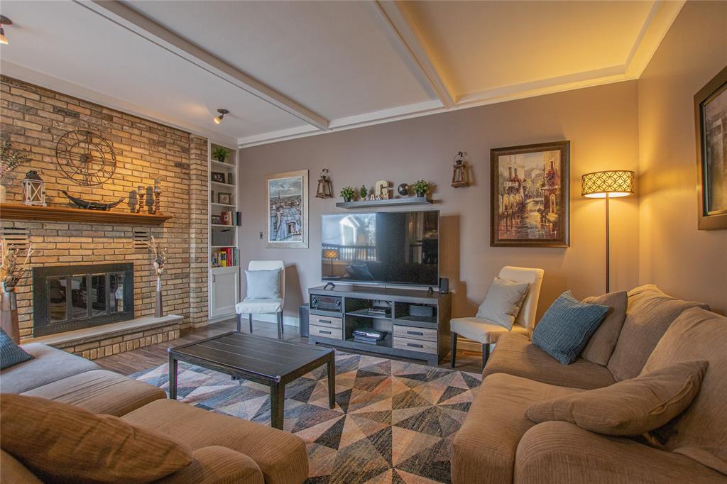 1973 KATHLEEN Avenue, Sarnia, Ontario, Canada