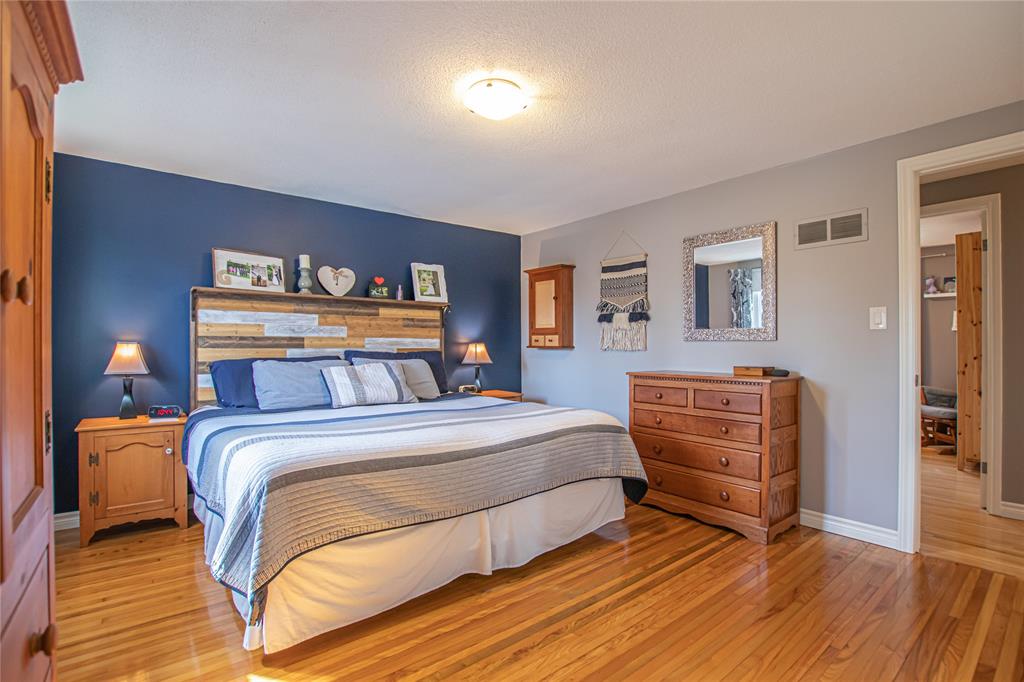 1973 KATHLEEN Avenue, Sarnia, Ontario, Canada