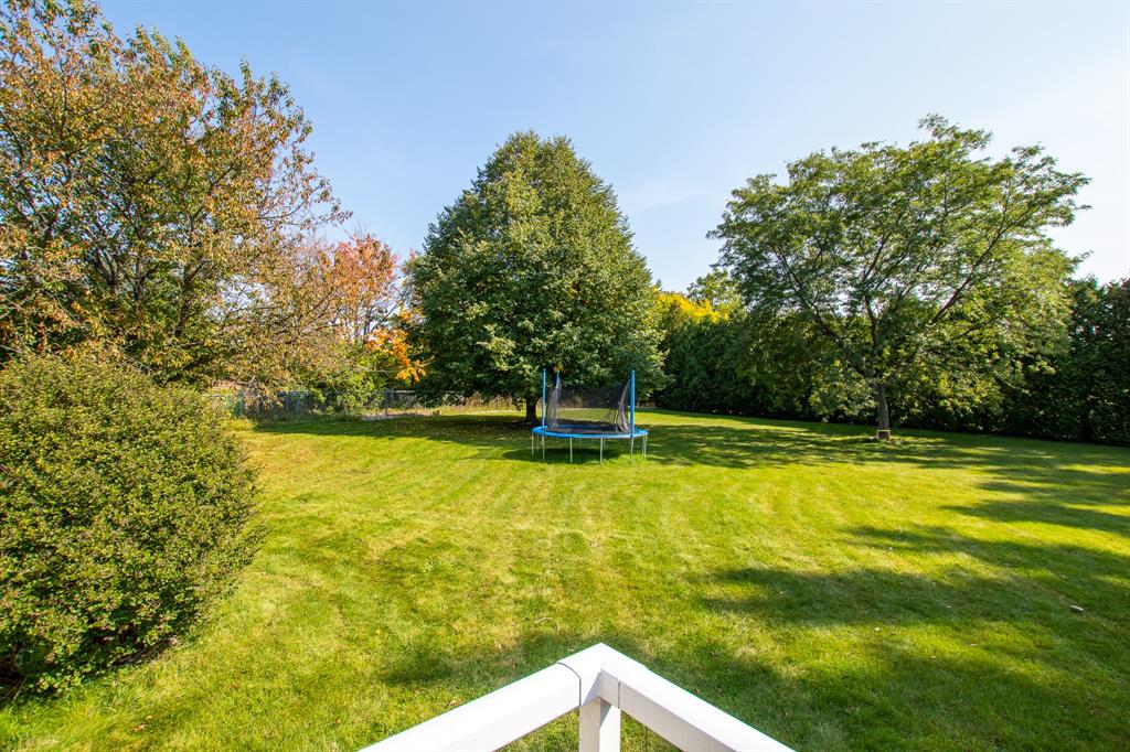 288 TAWNY Road, Sarnia, Ontario, Canada