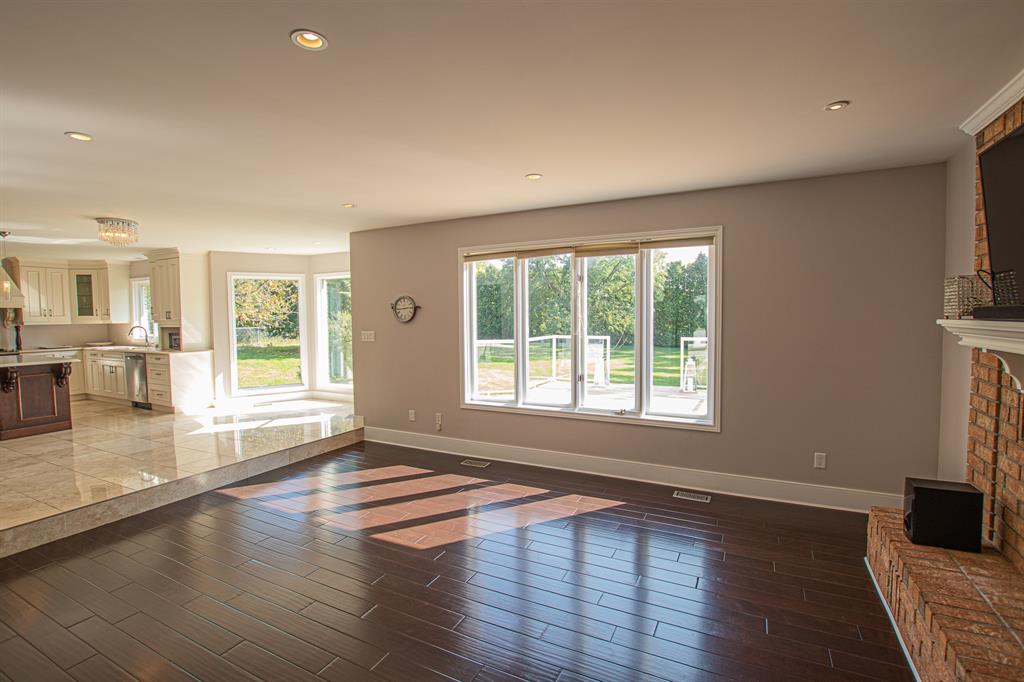 288 TAWNY Road, Sarnia, Ontario, Canada