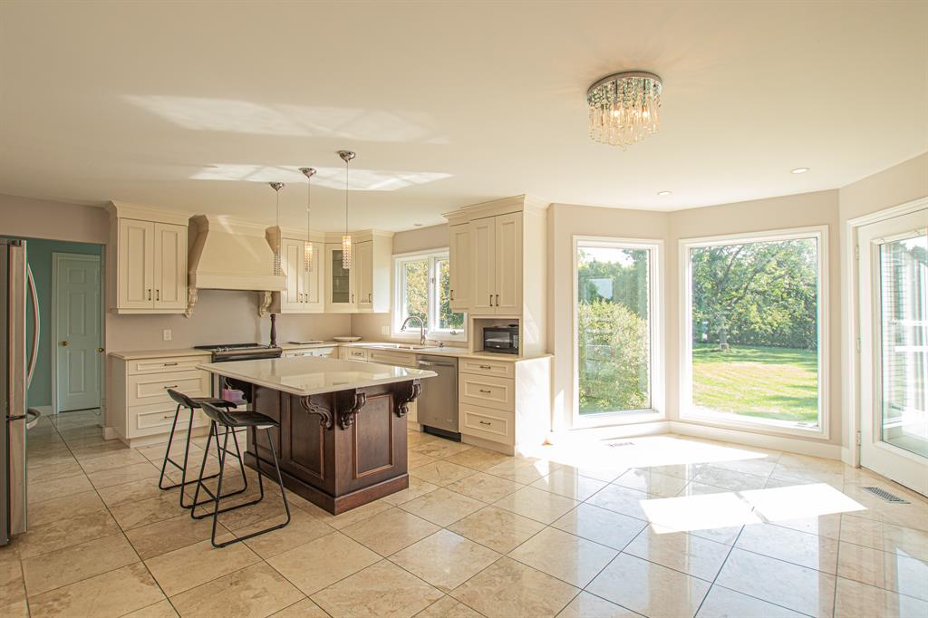 288 TAWNY Road, Sarnia, Ontario, Canada