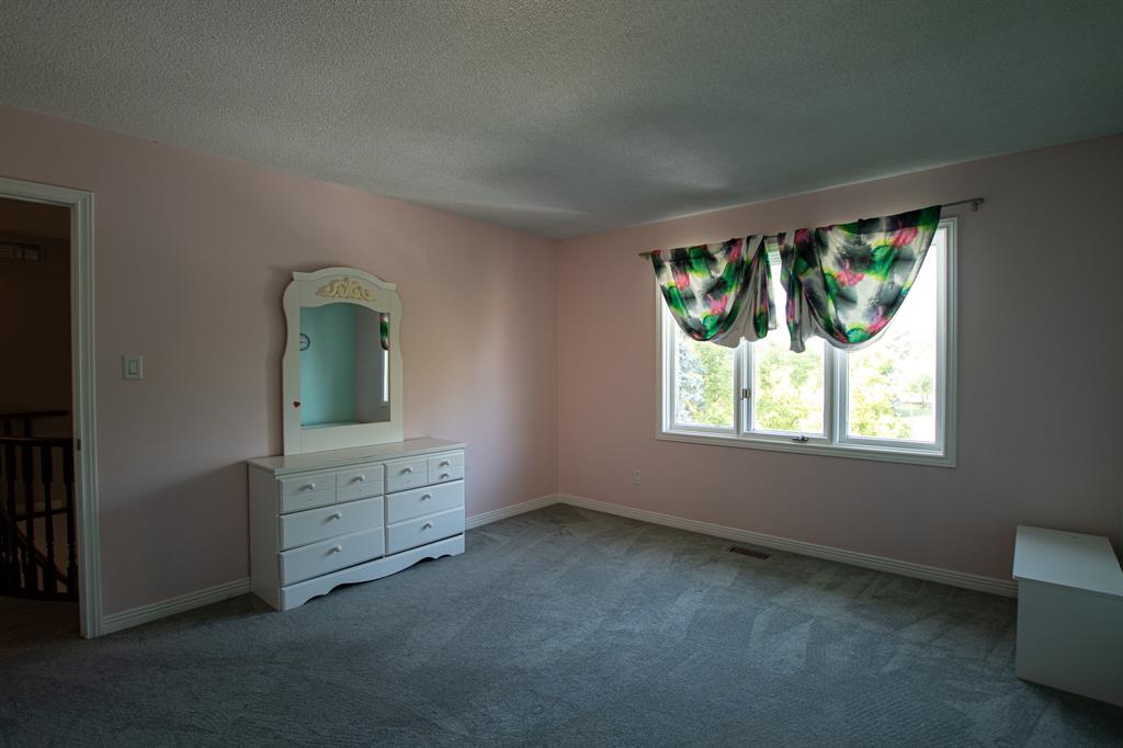 288 TAWNY Road, Sarnia, Ontario, Canada