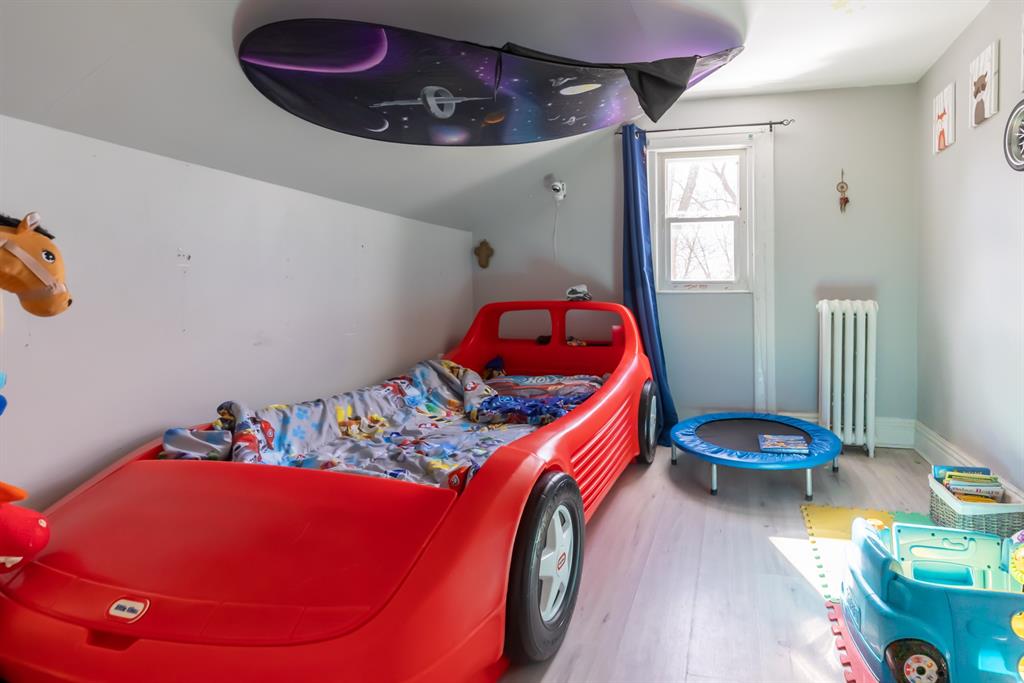 253 VIDAL Street South, Sarnia, Ontario, Canada