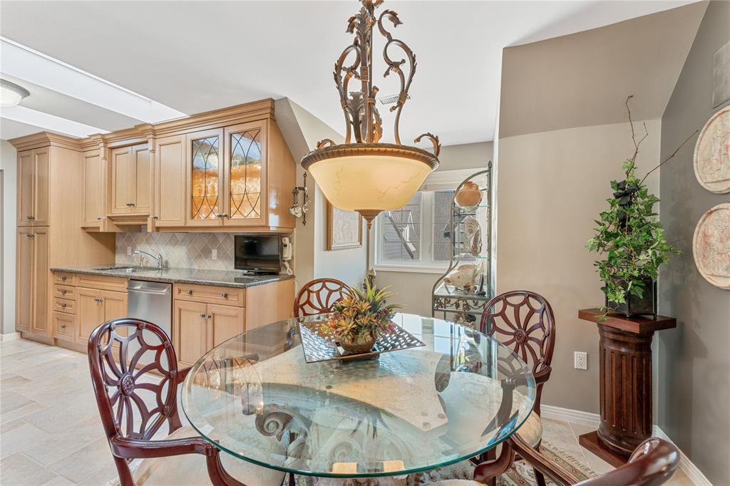 1510 VENETIAN Boulevard Unit# M-25, Point Edward, Ontario, Canada