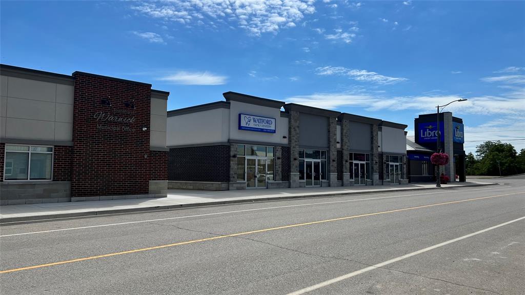 5270 NAUVOO Road Unit# 3, Warwick, Ontario, Canada