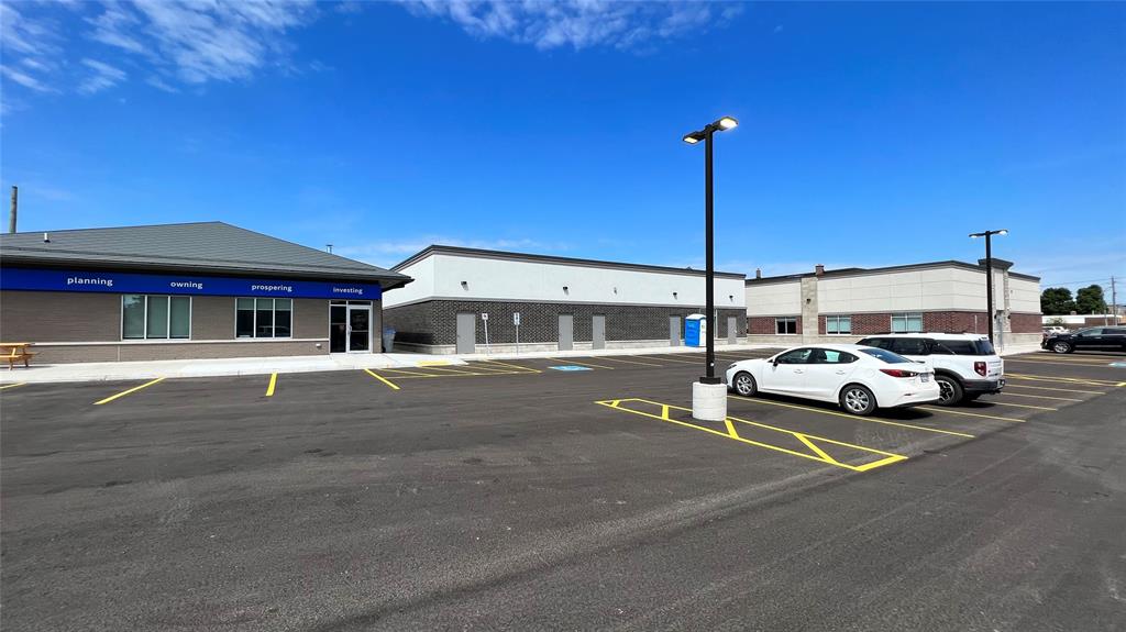 5270 NAUVOO Road Unit# 4, Warwick, Ontario, Canada